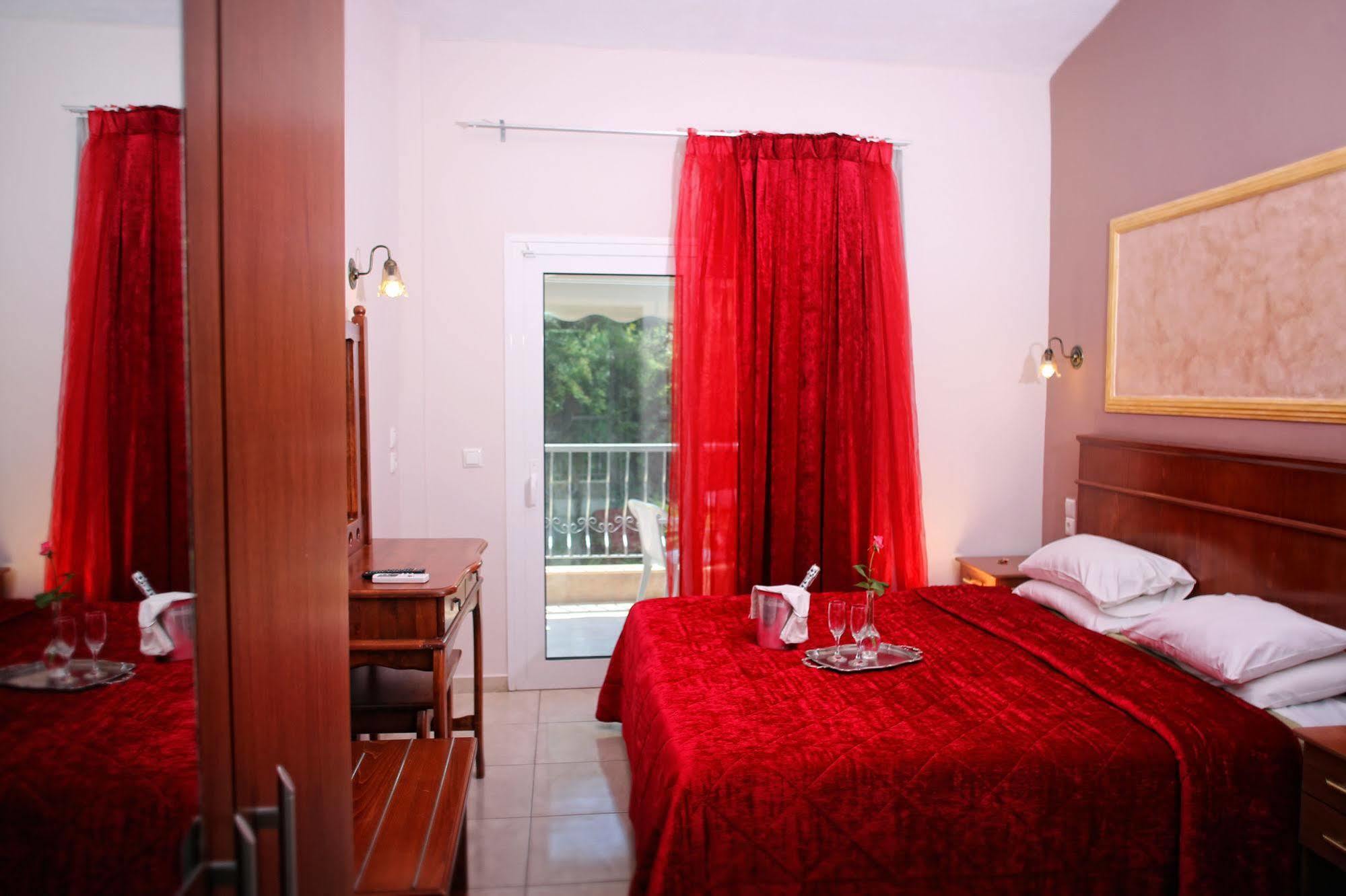 Appartement Alexandrina à Mola Kalyva Extérieur photo