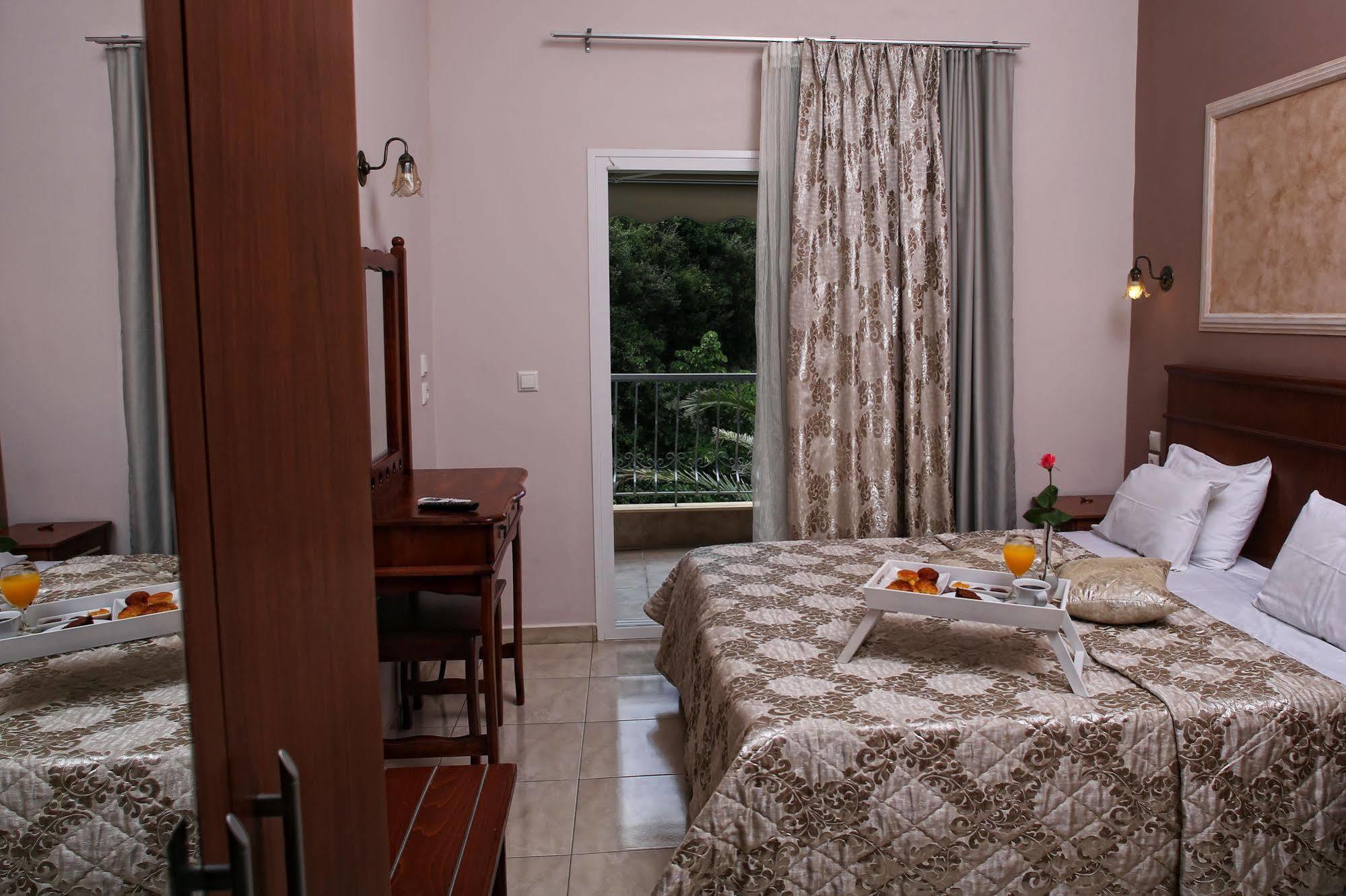 Appartement Alexandrina à Mola Kalyva Extérieur photo